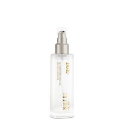Verwöhnen Sie Ihr Haar mit dem Glynt NUTRI Elixir 100 ml! Jojoba- und Macadamia-Öl nährt intensiv und sorgt für seidigen Glanz. Jetzt ausprobieren!
