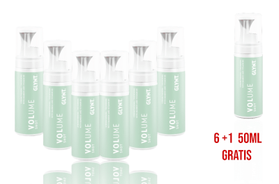 Glynt Volume Energy Shot 50 ml VOLUME Shot für den Pflegeschnitt im Salon. Der Pflegeschaum wird vor dem Haarschnitt ins Haar gegeben, wirkt währenddessen ein und wird nicht wieder ausgespült. Feines Haar wird schon während des Schnittes spürbar gekräftigt und erhält lebendige Fülle. Mehr Volumen VOLUME Shot ist ein beliebtes Produkt, das in professionellen Friseursalons verwendet wird, um den Kunden ein besser gestyltes und gesünderes Aussehen zu verleihen. Dieser Schaum wird vor dem Schnitt auf das Haar aufgetragen und wirkt ein, während der Friseur schneidet. VOLUME Shot lässt selbst feinstes Haar voller und lebendiger aussehen und sich auch so anfühlen. Nach dem Schnitt bleibt der Schaum im Haar, was es zu einem großartigen Produkt für alle macht, die auch zu Hause salonfähiges Haar haben möchten.